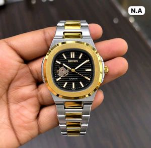 Seiko Automatic – Gold Tone ✨ Elegant white dial w