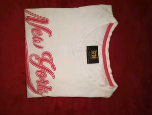 White "New York" Graphic Tee
