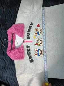 Sweet Bunny ☃️☃️36 Cropped Sweatshirt