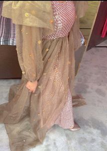 Rubina dilaik tending styles gowns