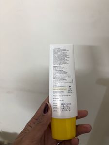 Sun Scoop Featherlight Fluid Sunscreen