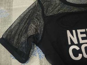 Chic Black Mesh Sleeve crop top