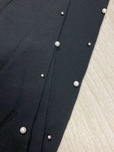 Black Pearl Detail Leggings