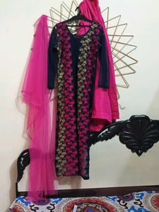 Pink &amp; Navy Floral Salwar Kameez
