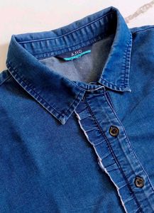 💫 Stylist Denim Ruffle Sleeve Shirt