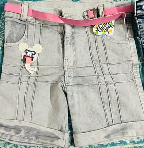 100%new Combo Denim Shorts 🩳 28 No 8 Year Girls