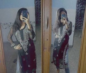 Elegant Black Embroidered Kurta