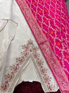 Embroidered Kurta Set