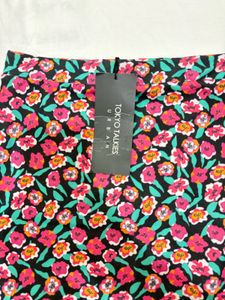 Floral Print Mini Skirt 🎀