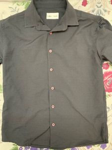 Men's Casual Button-Down Shirt