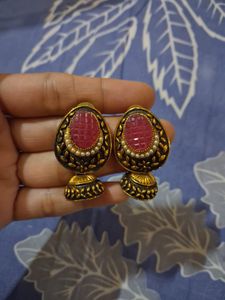 Elegant Ruby-Colored Earrings