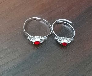 Elegant Toe Rings