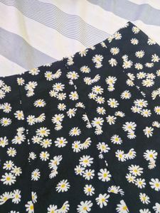 Daisy Print Mini Skirt