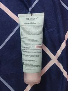Face Moisturising Gel(Includes Suncscreen)