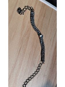 Sparkling Chain Bracelet with Gem