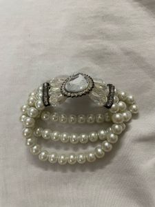 Vintage Pearl & Crystal Bracelet