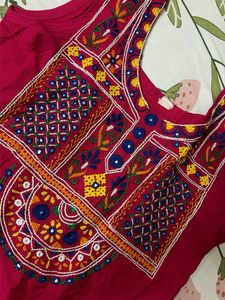 Embroidered Pink Kurta