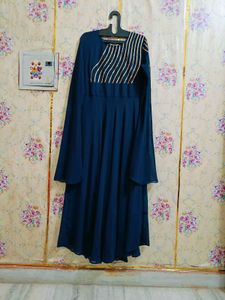 🇳🇿💫🎀Elegant Teal Blue Gown with Golden Stripes