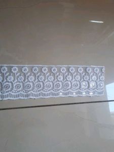 white Border lace