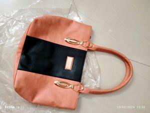New Unused Ladies Hand Bag