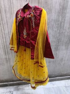 Girls4 piece Ethnic Dress