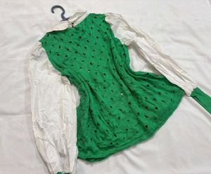 🌷New With Tag Korean Green Shirt A