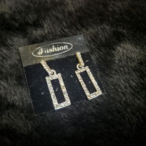 0003_Lovely Earrings