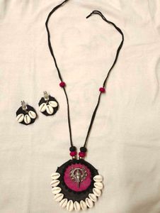 Ganesha Pendant Necklace with Shells &amp; Earrings