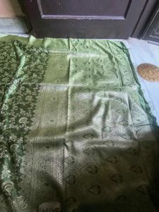 Elegant Pista Green &amp; Golden Zari  Saree