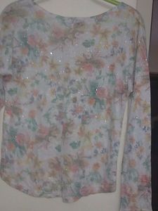 Soft Floral Print Crop Top Very Beautiful.