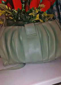 Elegant Ladies Purse