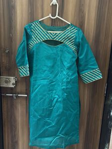 Teal Kurta with Gold Stripe Detail