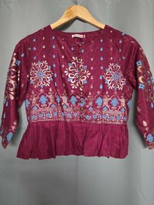 Exquisite Maroon Kurta Set