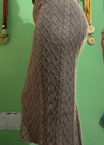 Cozy Knit Cable Midi Skirt