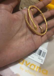 Gold-Tone snake Print Bangle