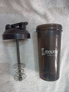 Gym Shaker Bottle 750ml❗50% OFF ON DELIVERY FEE ❗