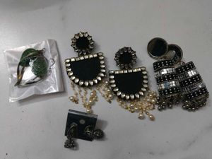 Elegant Black &amp; Pearl Dangle Earrings