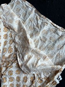 Cream Paisley Print Kurta