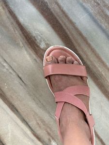 Stylish Women's Flat Sandals
