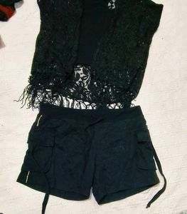 Combo Of Beautiful Shrug Top With Shorts