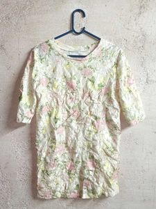 Floral Textured Short Sleeve Top
