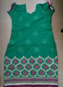 Today's Offer : Green &amp; Pink Suit