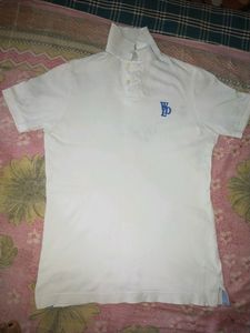 White Woodland Tshirt M Size