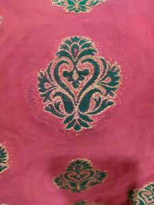 Elegant Pink Saree with Gold Motifs