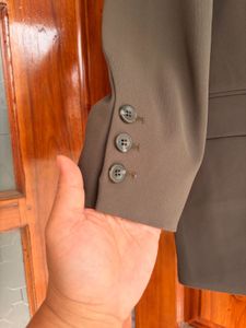 Relaxed Fit olive green Blazer
