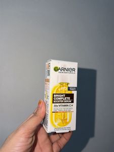 Garnier Bright Complete Booster Serum