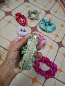 Set of 8 Scrunchies