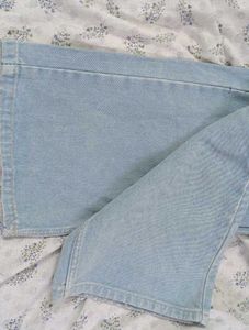 Light Wash Wide Leg Jeans