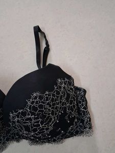 34C Lasenza Elegant Black Lace Bra