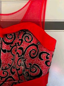 Stunning Red &amp; Black Swirl Gown ❤️
